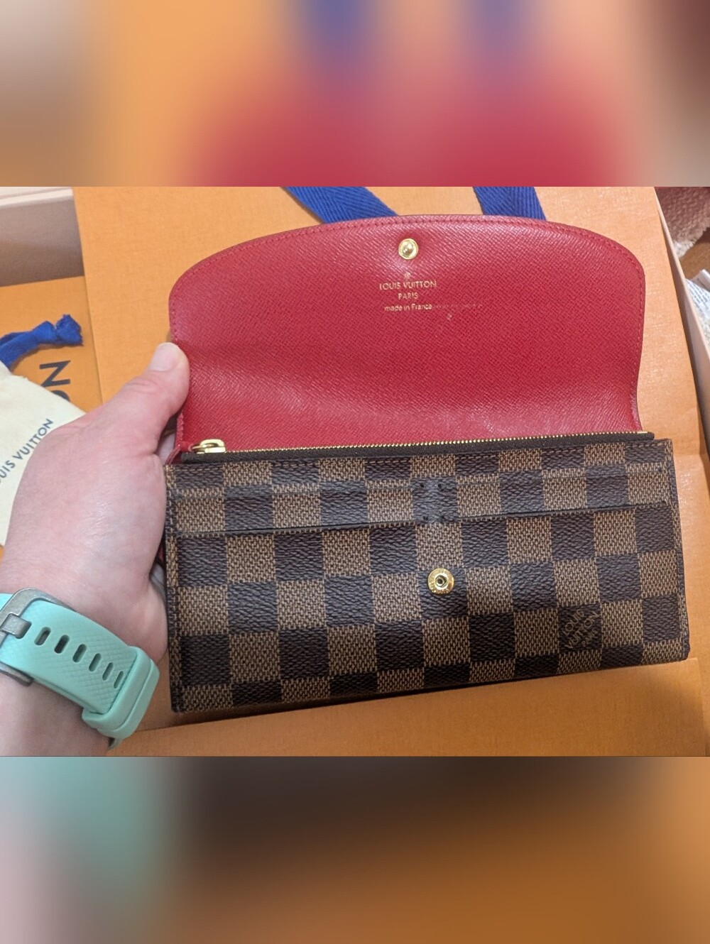 Louis Vuitton Sarah Wallet - Picture 2 of 5